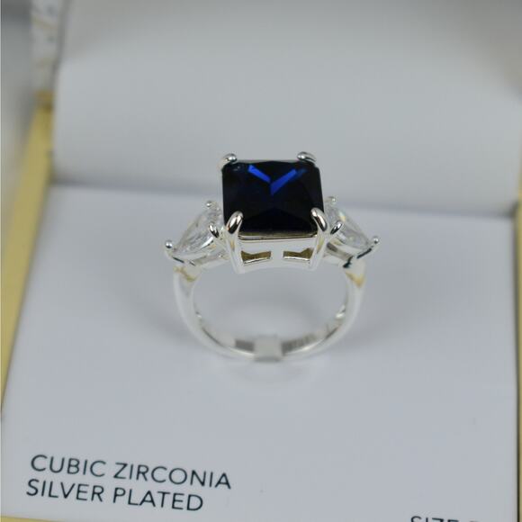 Charter Club silver plated cubic zirconia sapphire blue crystal ring size 5 NEW - Picture 1 of 6